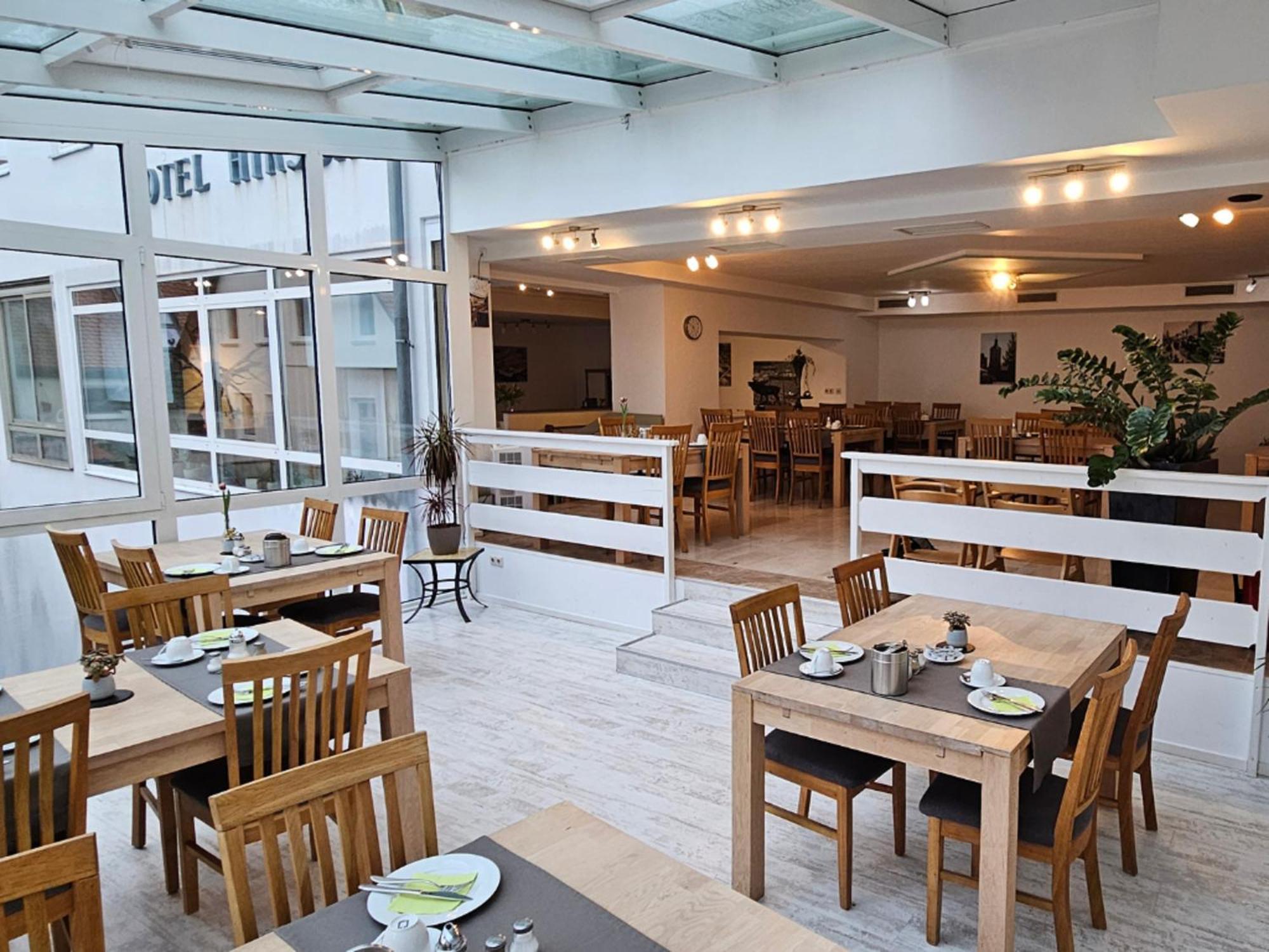 Hotel Hirsch Guenzburg Ngoại thất bức ảnh